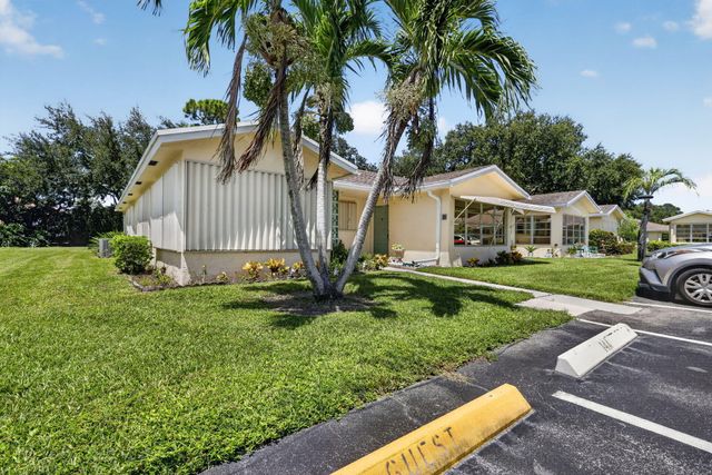 5181 LAKEFRONT Boulevard B, Delray Beach, FL 33484