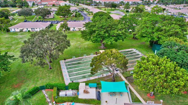 5181 LAKEFRONT Boulevard B, Delray Beach, FL 33484