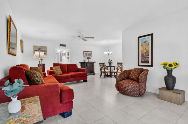 5181 LAKEFRONT Boulevard B, Delray Beach, FL 33484