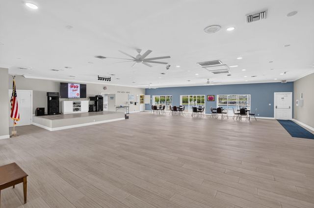 5181 LAKEFRONT Boulevard B, Delray Beach, FL 33484