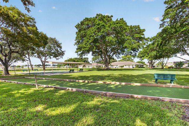 5181 LAKEFRONT Boulevard B, Delray Beach, FL 33484