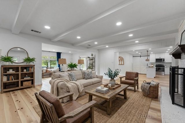 8116 Bangor Drive, Benbrook, TX 76116