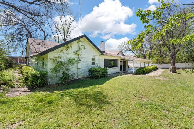 8116 Bangor Drive, Benbrook, TX 76116