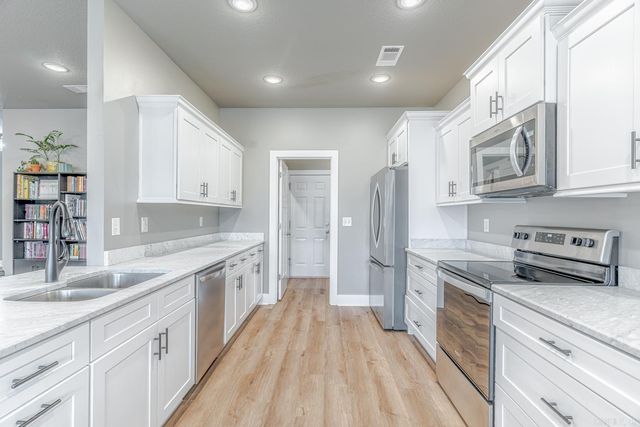 4725 Edgemont Dr, Jonesboro, AR 72405