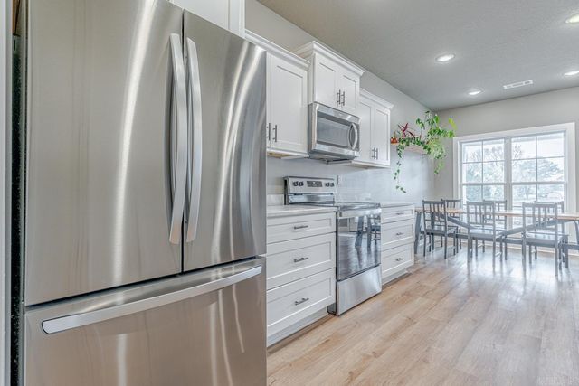 4725 Edgemont Dr, Jonesboro, AR 72405