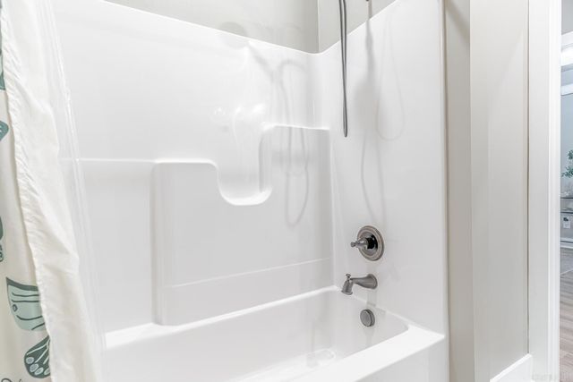 4725 Edgemont Dr, Jonesboro, AR 72405