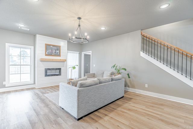 4725 Edgemont Dr, Jonesboro, AR 72405