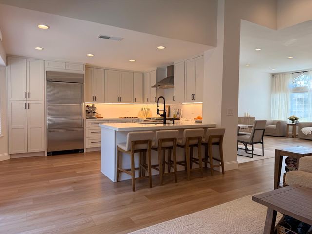 2222 Thurton Dr, Roseville, CA 95747