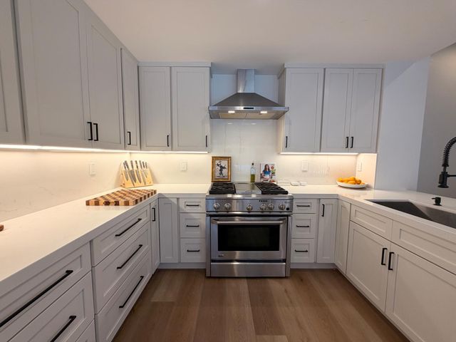 2222 Thurton Dr, Roseville, CA 95747