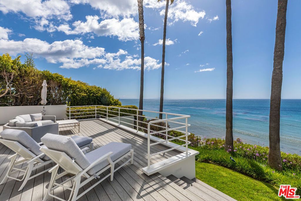 Image 18 of property listing at 27420 Pacific Coast Highway, Malibu, CA 90265