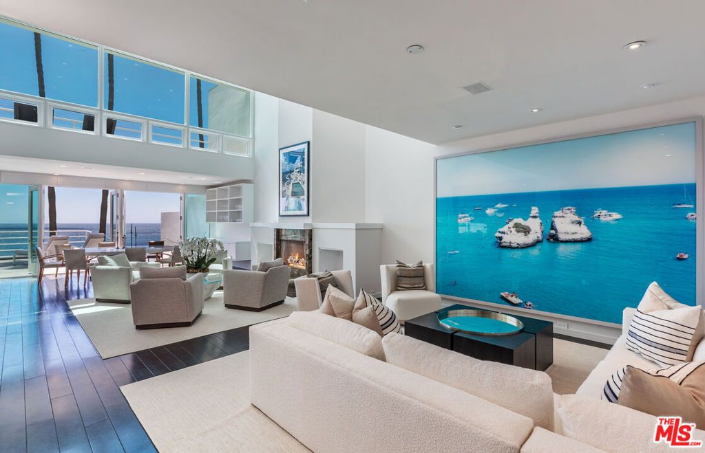 Image 9 of property listing at 27420 Pacific Coast Highway, Malibu, CA 90265