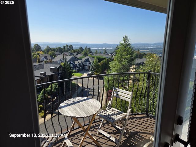 4907 Nw HIGHPOINT Dr, Camas, WA 98607
