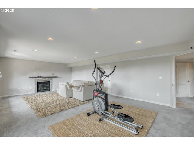 4907 Nw HIGHPOINT Dr, Camas, WA 98607