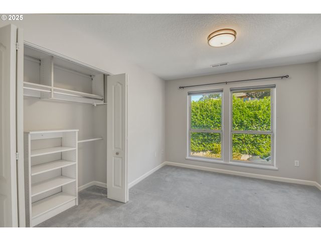 4907 Nw HIGHPOINT Dr, Camas, WA 98607