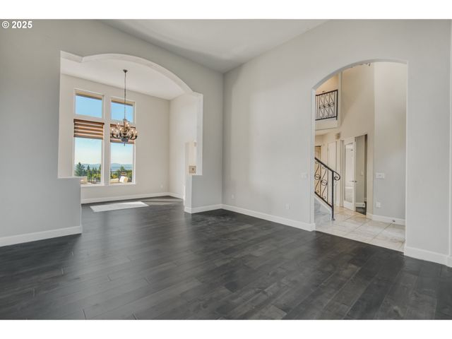 4907 Nw HIGHPOINT Dr, Camas, WA 98607