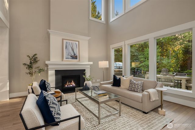 2227 77th Avenue SE, Mercer Island, WA 98040