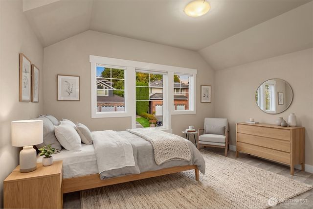 2227 77th Avenue SE, Mercer Island, WA 98040