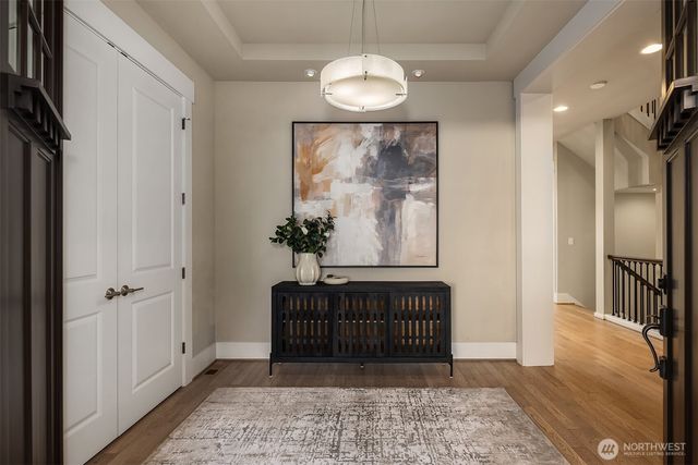 2227 77th Avenue SE, Mercer Island, WA 98040