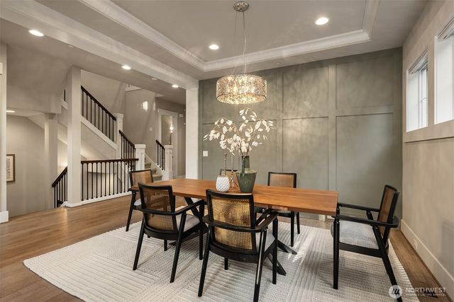 2227 77th Avenue SE, Mercer Island, WA 98040