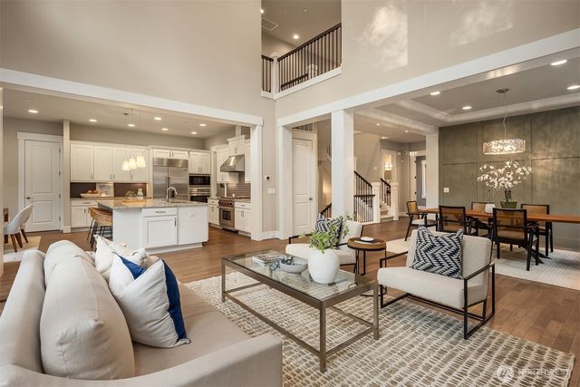 2227 77th Avenue SE, Mercer Island, WA 98040