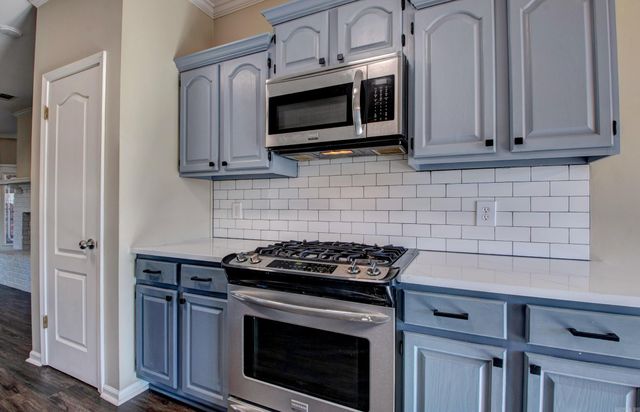 12212 Rainwood Road, Little Rock, AR 72212