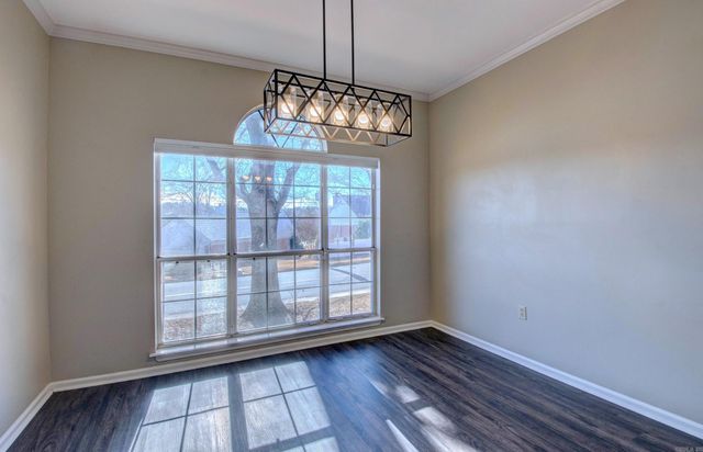 12212 Rainwood Road, Little Rock, AR 72212