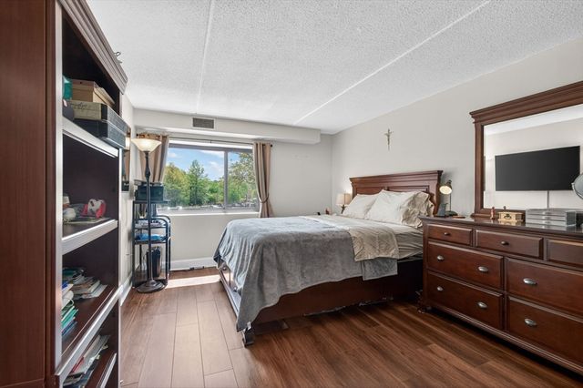 100 High St. 208, Medford, MA 02155