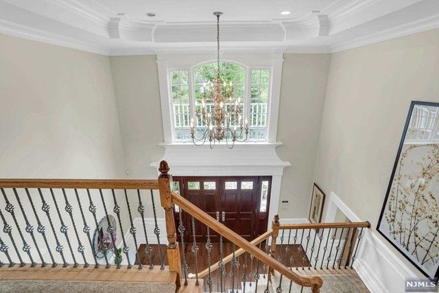 315 Hillcrest Road, Englewood, NJ 07631