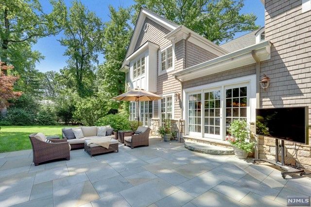 315 Hillcrest Road, Englewood, NJ 07631