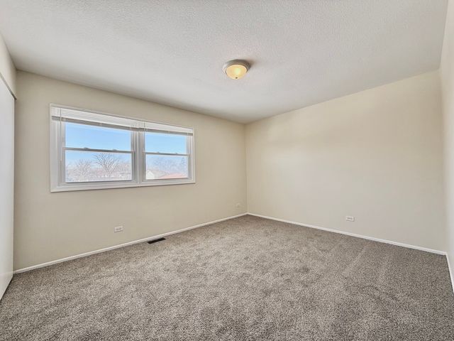 21616 RICHMOND Street, Matteson, IL 60443