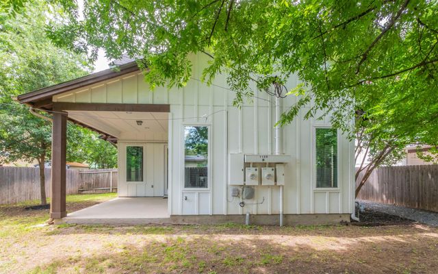 1128 Gunter ST B, Austin, TX 78702
