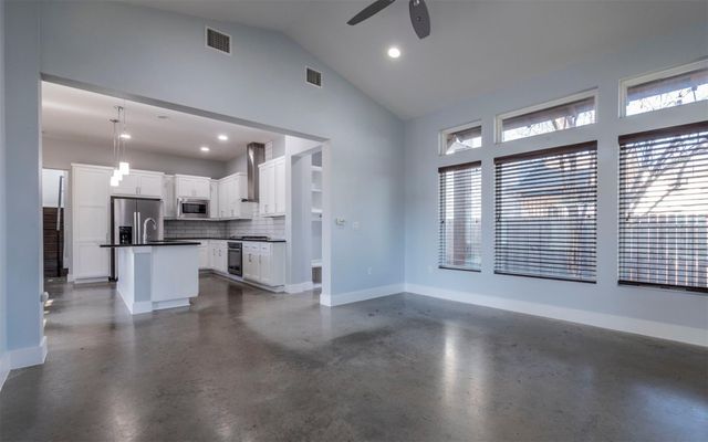 1128 Gunter ST B, Austin, TX 78702