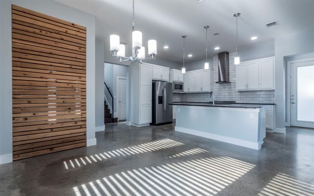 1128 Gunter ST B, Austin, TX 78702