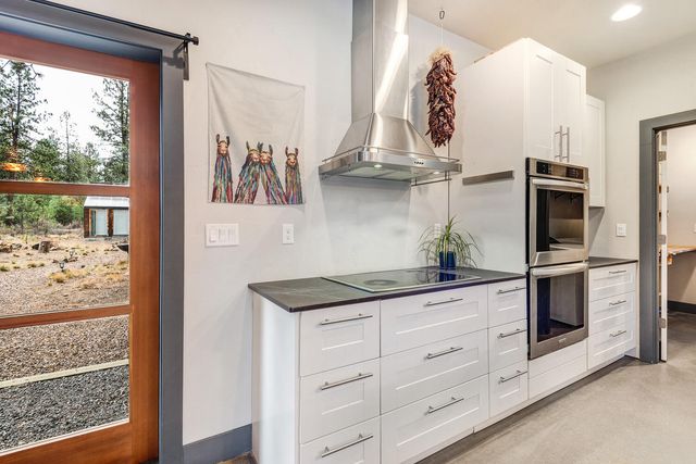 19354 Kiowa Road, Bend, OR 97702