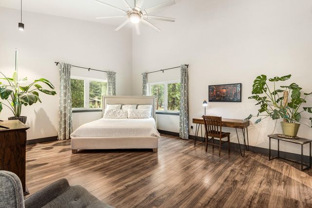 19354 Kiowa Road, Bend, OR 97702