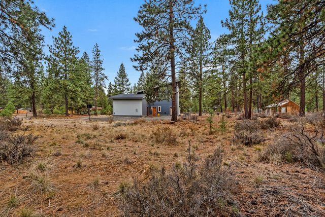19354 Kiowa Road, Bend, OR 97702