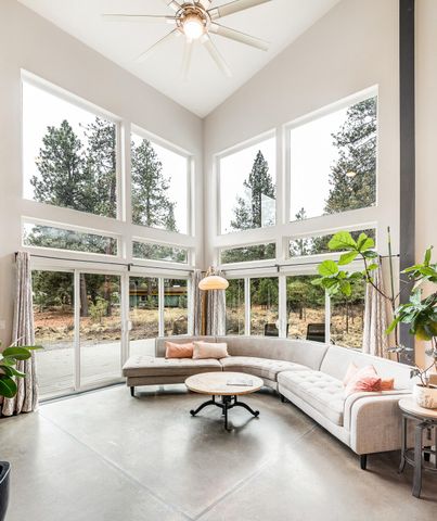 19354 Kiowa Road, Bend, OR 97702