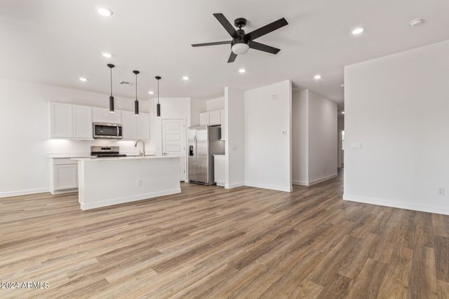 15371 W Smoketree Drive, Surprise, AZ 85387