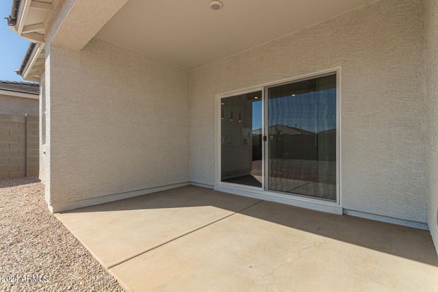 15371 W Smoketree Drive, Surprise, AZ 85387