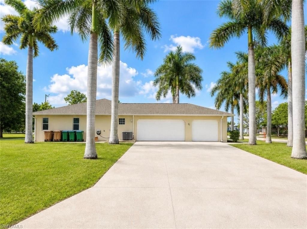 305 SE 16th PL, Cape Coral, FL 33990