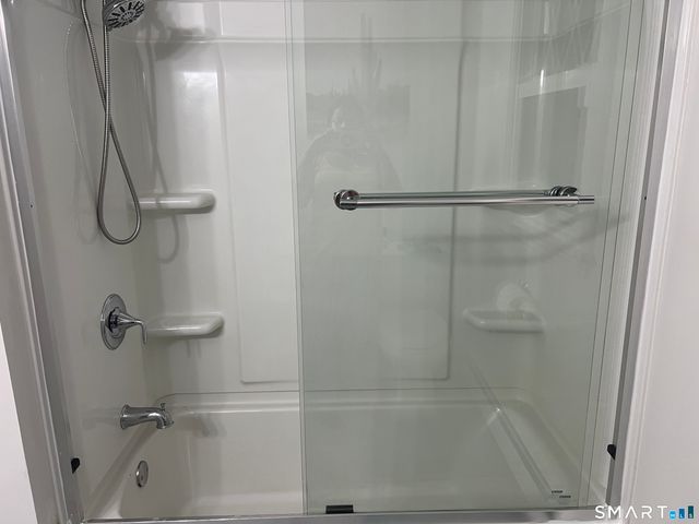 79 Westbrook Drive, Waterbury, CT 06705