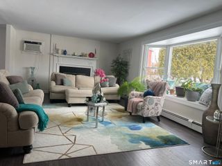 79 Westbrook Drive, Waterbury, CT 06705