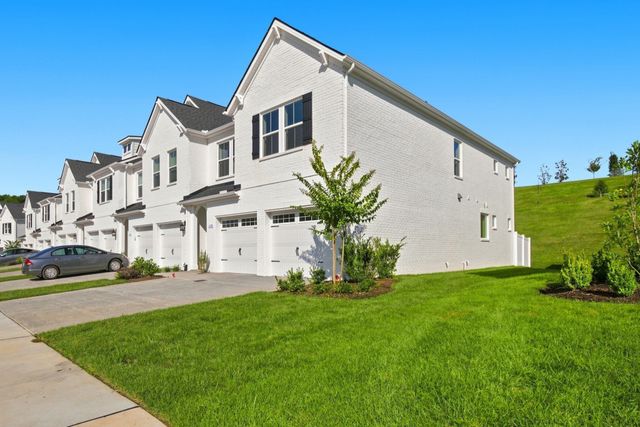 638 Club View Way, Mount Juliet, TN 37122