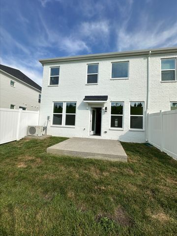 638 Club View Way, Mount Juliet, TN 37122