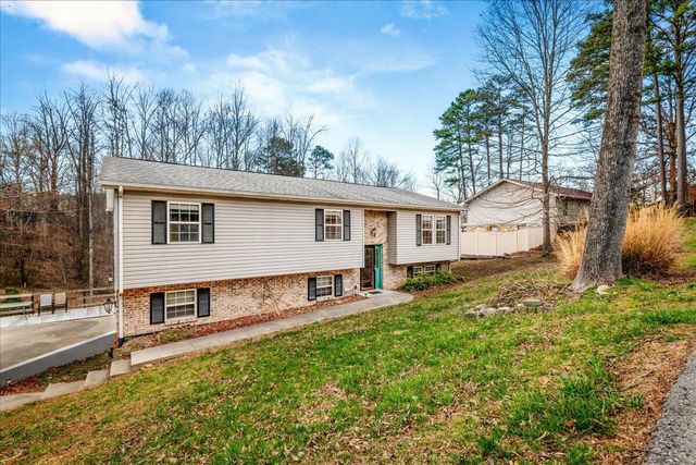 2011 Cedar Lane, Corbin, KY 40701