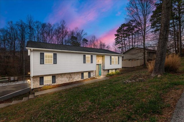 2011 Cedar Lane, Corbin, KY 40701
