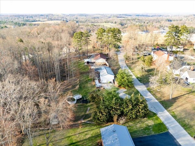 2011 Cedar Lane, Corbin, KY 40701