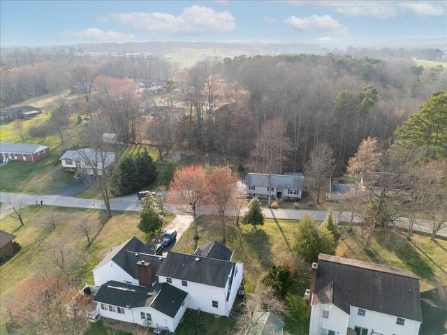 2011 Cedar Lane, Corbin, KY 40701