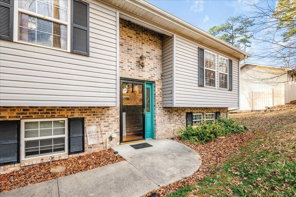 2011 Cedar Lane, Corbin, KY 40701