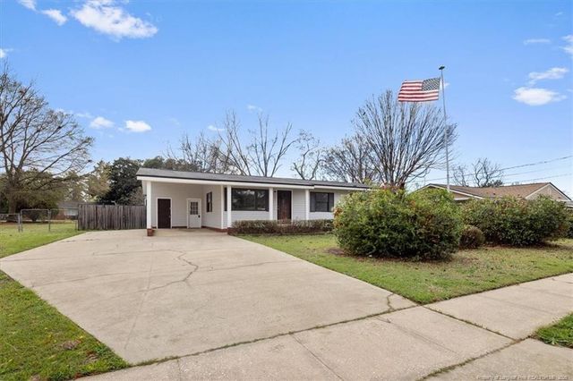 742 Newport Road, Fayetteville, NC 28314
